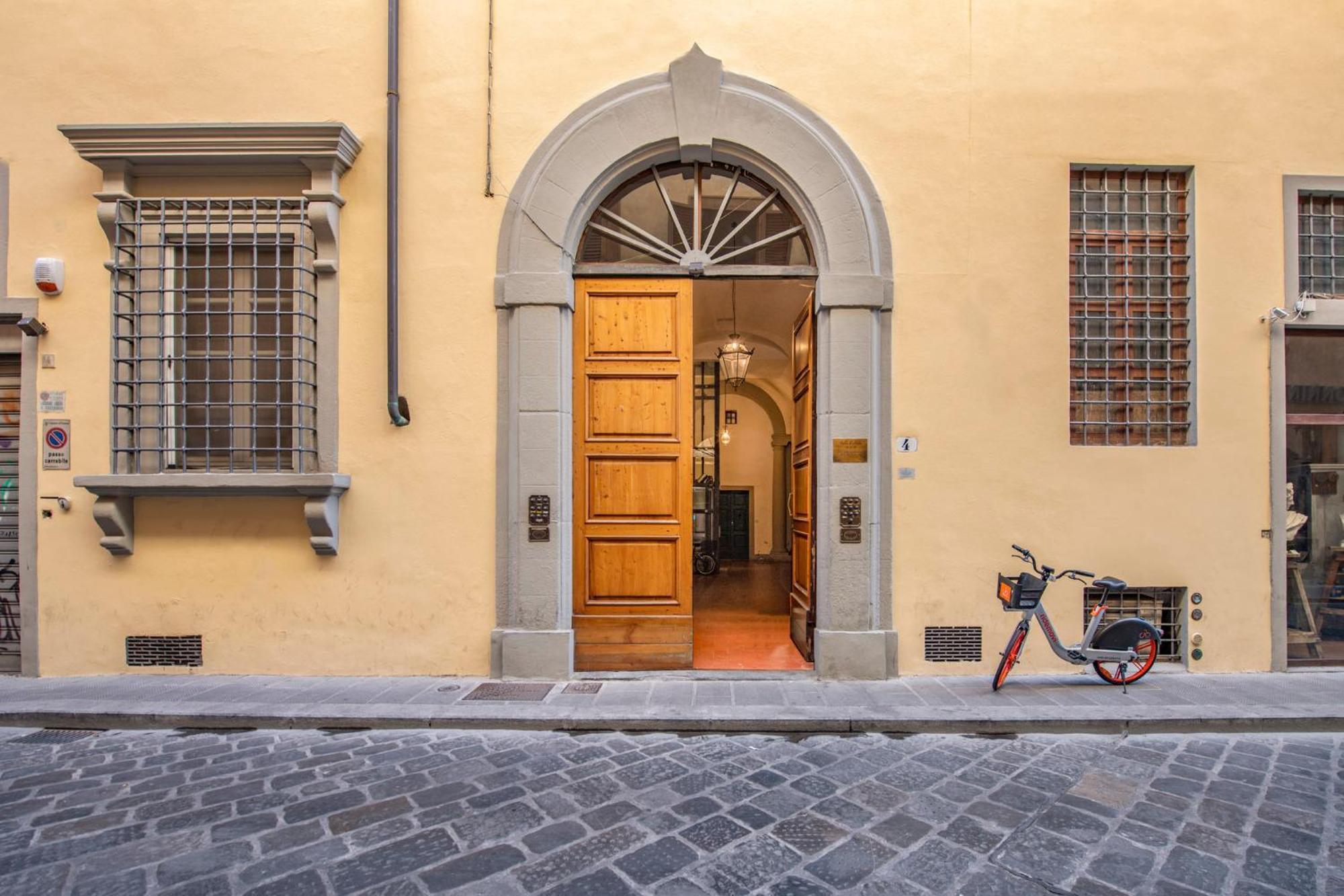 Mamo Florence - Borgo Santa Croce Apartment Exterior photo